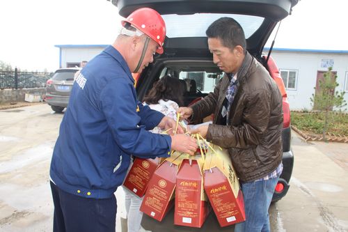 關懷送一線  鼓士氣  增干勁