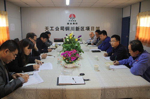 調(diào)研摸實(shí)情  問(wèn)政到一線(xiàn)