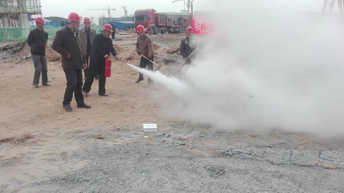 銅川分公司第六項目部消防演練現場變教育培訓課堂