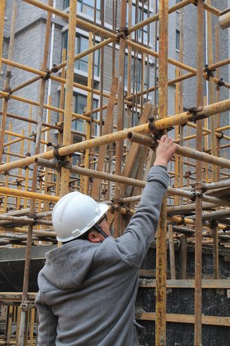 看，這才是共產黨員正確的打開方式