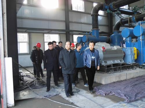 銅煤公司柴溝工地迎來銅川礦業公司黨委書記、執行董事王蓬一行檢查指導工作