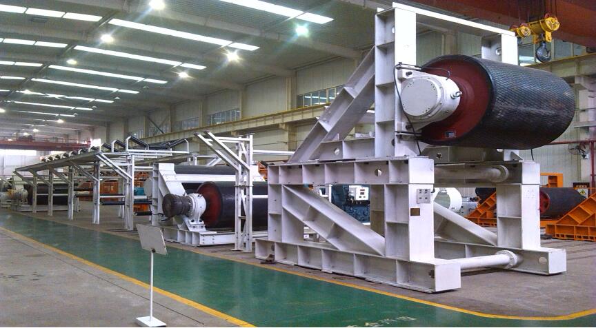 下峪口煤礦2-2采區(qū)膠帶輸送機(jī)設(shè)計圓滿完成