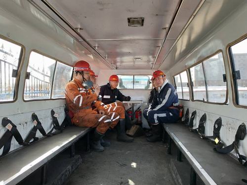 精心部重點突出掘進公司打響安全攻堅戰