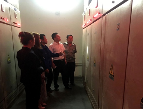 大秦置業公司:再緊神南華府小區物業管理“安全閥”