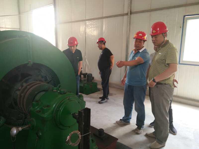 陜煤建設(shè)設(shè)備租賃中心“安全生產(chǎn)月”活動到現(xiàn)場