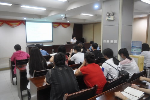 陜煤建設路橋分公司開班專治“新聞報道”疑難雜癥