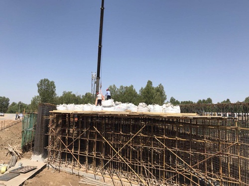 陜煤建設(shè)路橋分公司完成靖神鐵路項目靜載預(yù)壓實(shí)驗(yàn)