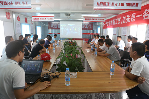 陜煤建設(shè)天工公司精心組織項(xiàng)目管理對標(biāo) 認(rèn)真開展施工現(xiàn)場觀摩學(xué)習(xí)