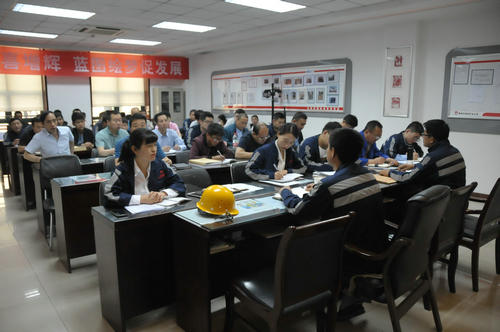 陜煤建設洗選煤運營公司：以“三個轉(zhuǎn)變”上緊生產(chǎn)“安全弦”