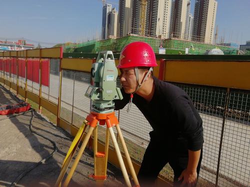 國慶假期,看入職新人如何過