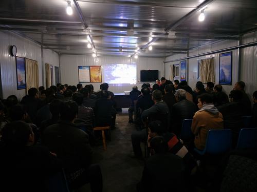 陜煤建設掘進公司:北翼項目部“百日安全”活動上下動員齊開展