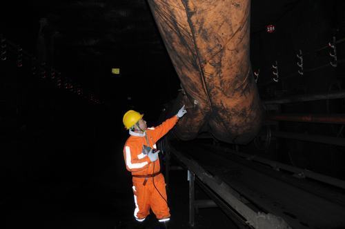 不忘初心不斷奮斗 在“掘進鐵軍”道路上不斷前行