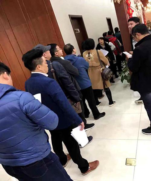 陜煤建設(shè)公司：龍灣水境一期車(chē)位排號(hào)火熱進(jìn)行