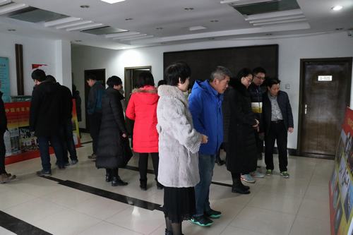 陜煤建設(shè)澄合分公司“以圖匯展”領(lǐng)略改革開放40年