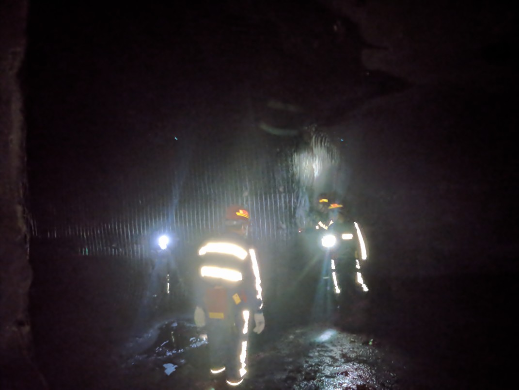 陜煤建設礦建三公司曹家灘項目部2-2煤回風大巷圓滿完成合同內掘進工程