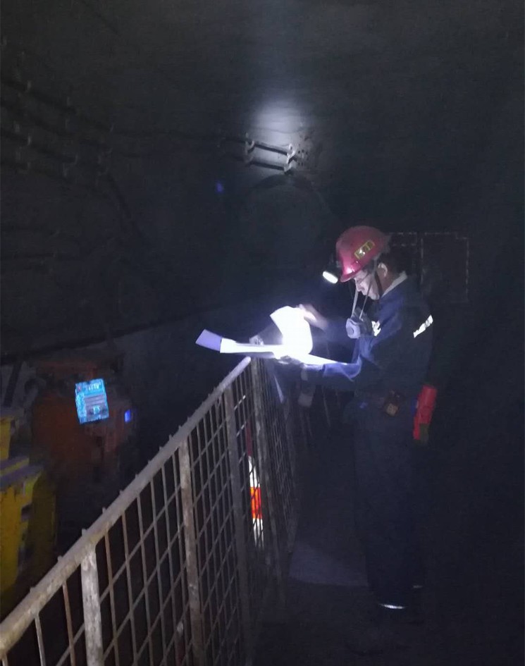 陜煤建設礦建三公司雙龍項目部狠抓“一通三防” 確保安全生產