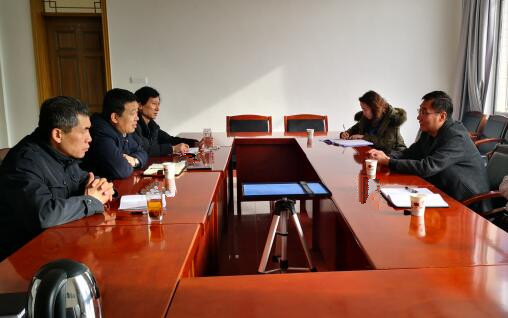 陜煤建設(shè)副總師王民福一行深入礦建三公司檢查指導(dǎo)工作