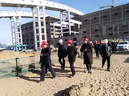 榆北煤業及陜煤建設領導深入天工公司土建二部小保當濃縮車間工地檢查指導工作
