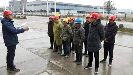 陜煤建設漢中分公司干部職工激情高昂投入新一年工作