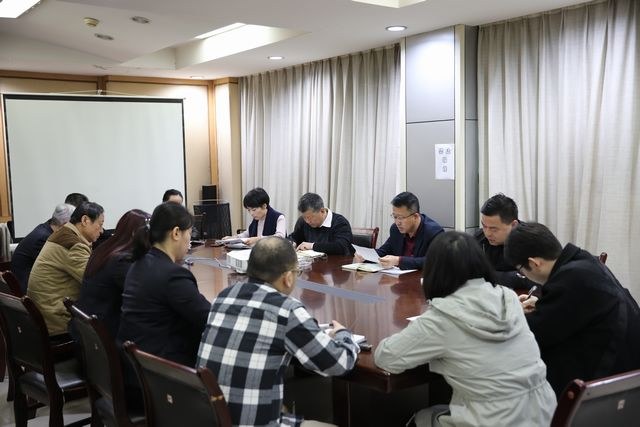 路橋分公司認(rèn)真學(xué)習(xí)傳達(dá)“專項(xiàng)整治”《宣講提綱》