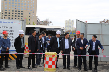 漢中市市長方紅衛來陜煤建設漢中入城快速干道金華路項目調研