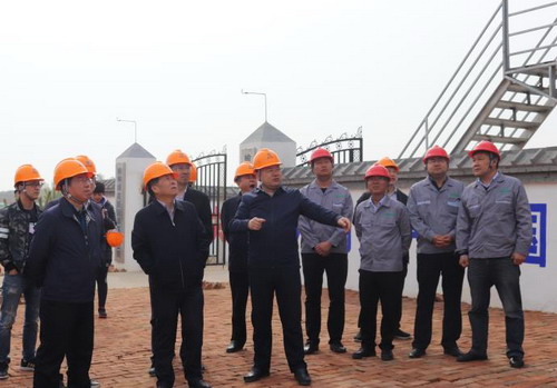 陜西環保集團總經理顧峰一行蒞臨銅川公司在建項目檢查指導工作