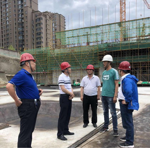 楊讓順調研藍山水岸項目