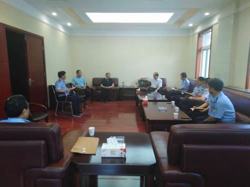 警企融合話發(fā)展 保駕護航創(chuàng)平安