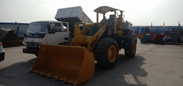 陜煤建設(shè)掘進(jìn)公司：防爆車輛到場(chǎng)投入使用促收尾工程加速