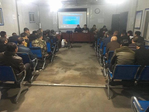 陜煤建設(shè)掘進公司：小保當(dāng)項目部“三步走”繃緊員工安全弦