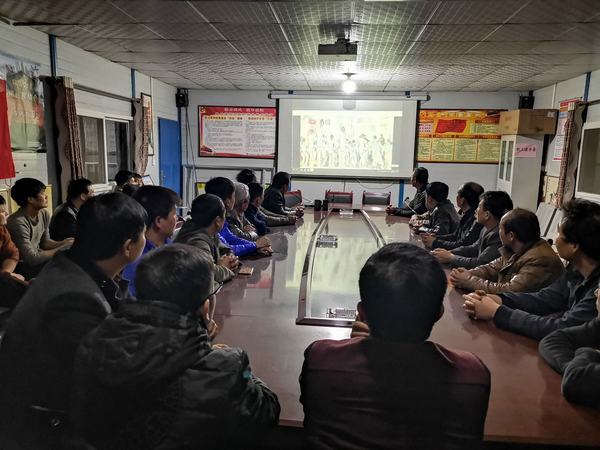 陜煤建設礦建二公司全力以赴擰緊責任螺絲上緊安全發條