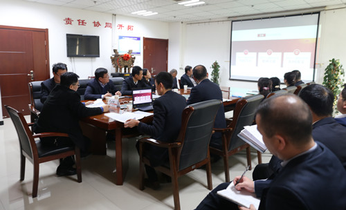 陜煤建設(shè)各領(lǐng)導(dǎo)深入黨建聯(lián)系點宣講黨的十九屆四中全會精神