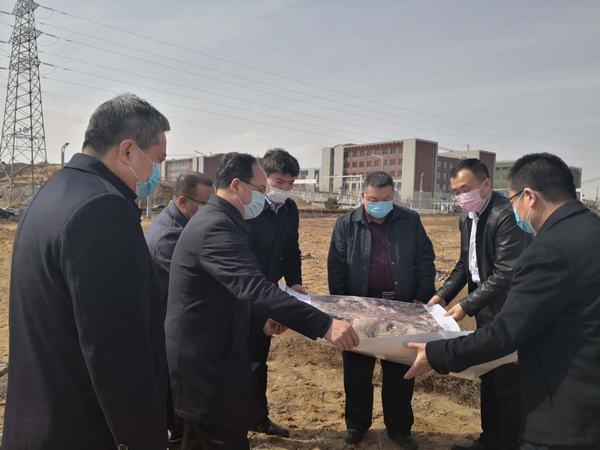 寧興剛一行受邀到榆林市科創新城實地考察