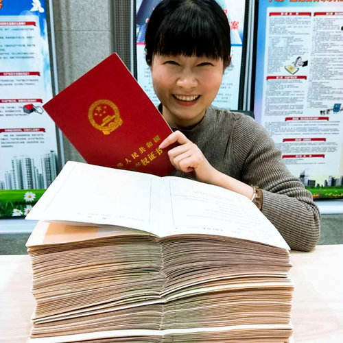 陜煤建設公司:江南世紀城小區成為商洛首家擁有產權車位小區