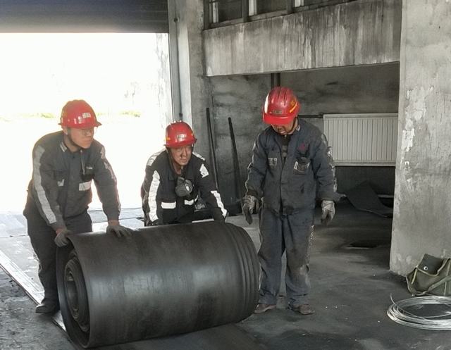 陜煤建設洗選煤運營公司：“五一”，我在這里奮戰