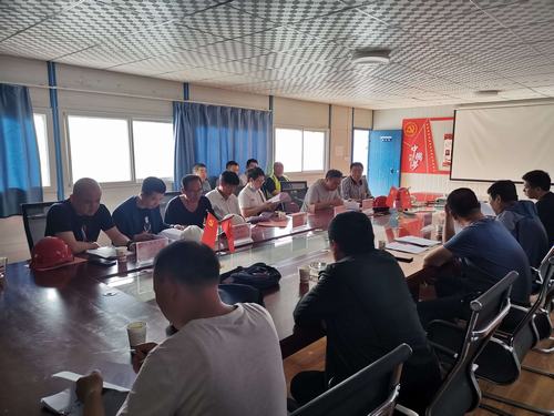 陜煤建設銅煤公司第一項目部承建的金地華府9#、10#、11#、14#、15#樓樁基工程順利通過驗收