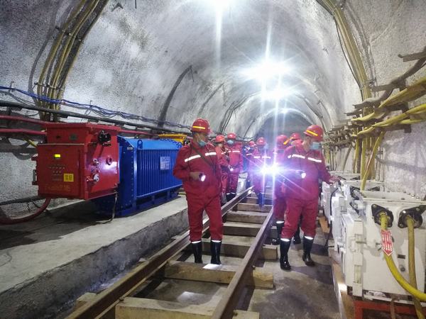 陜煤建設礦建二公司開展“現場說法”式對標活動