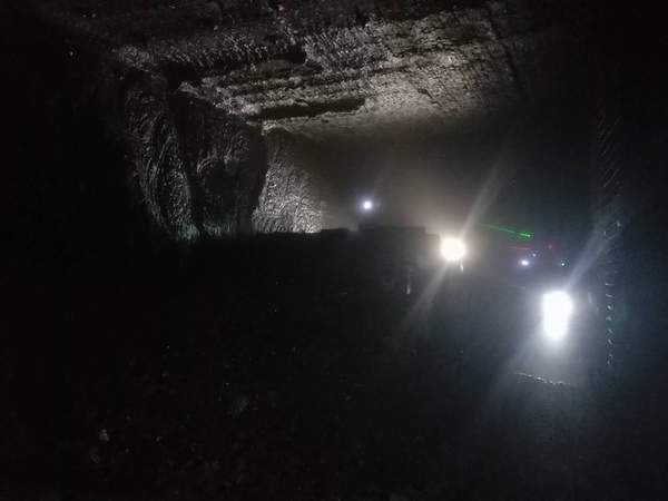 陜煤建設掘進公司：檸條塔項目部N3-1煤回風大巷延伸工作面與N3-1煤膠回聯(lián)巷順利貫通