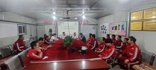 陜煤建設機電安裝公司：深入一線開展全國“兩會”精神宣講