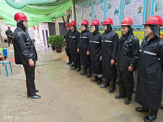陜煤建設韓城分公司土建四項目部“雨季三防”筑牢“安全大堤