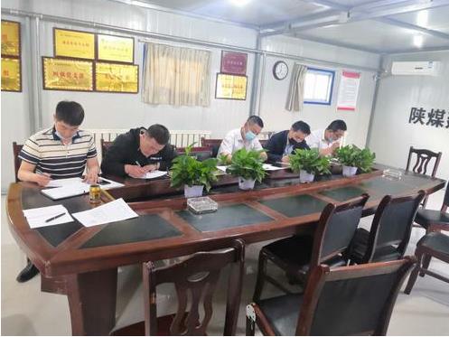 陜煤建設掘進公司:勇于開拓逆勢而上 上半年利潤產值雙增長