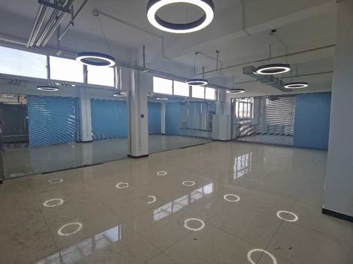 陜煤建設銅煤公司第二十一項目部承建的職工住宅樓生活超市改造工程通過驗收