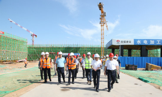 陜煤集團生產運輸攻堅戰專項督導組蒞臨建設集團檢查指導工作