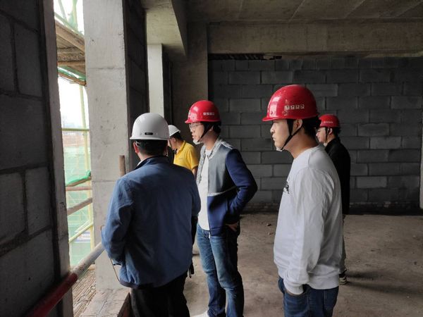 陜煤建設天工公司灃東汽車城項目“雙節(jié)”期間確保安全生產(chǎn)持續(xù)進行