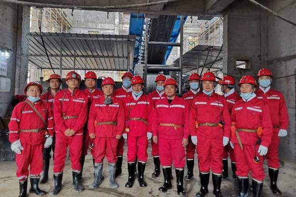 陜煤建設礦建二公司:“百日安全”活動中的車村掠影