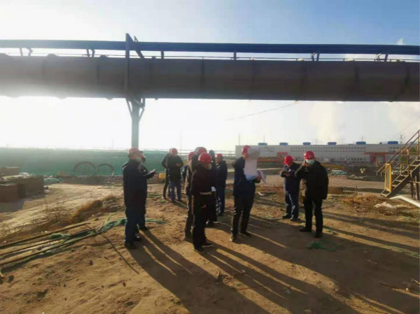 漢中分公司承建的龍鋼公司 煉鐵廠5#高爐增設撥風系統工程順利通過竣工驗收