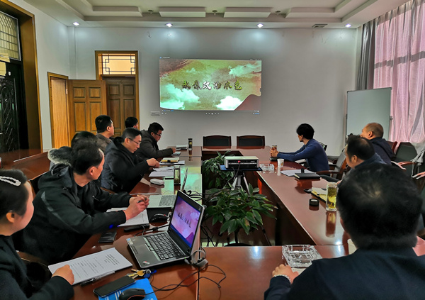 陜煤建設礦建三公司：觀看警示教育片，反腐倡廉永遠在路上