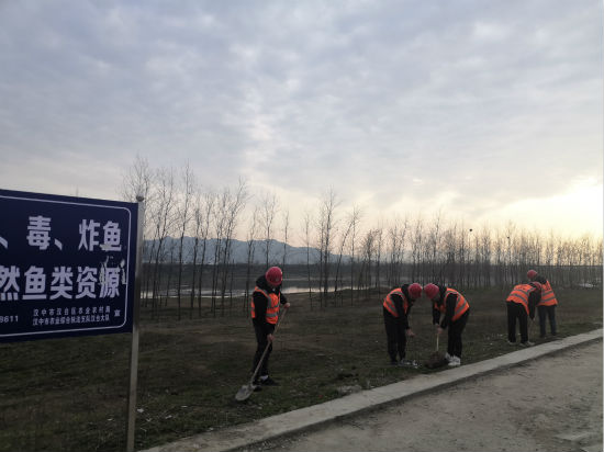 學雷鋒精神 樹文明新風