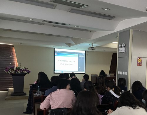 陜煤建設集團工會慶“三八”活動豐富多彩