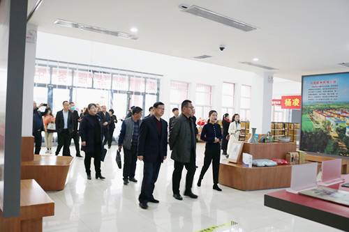 銅川市全域旅游示范區創建視察工作組蒞臨川耀PPP項目崔仙服務區檢查指導工作